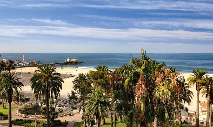 Отель The Georgian