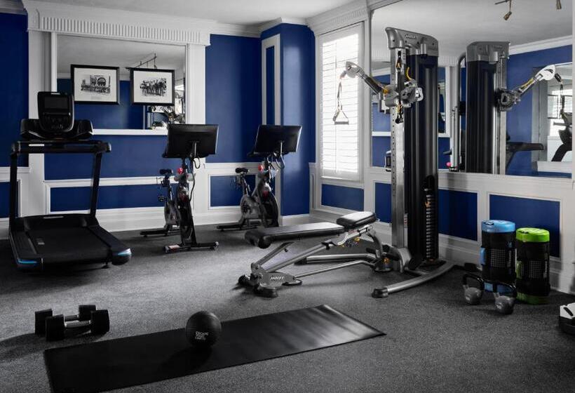 Отель The Georgian