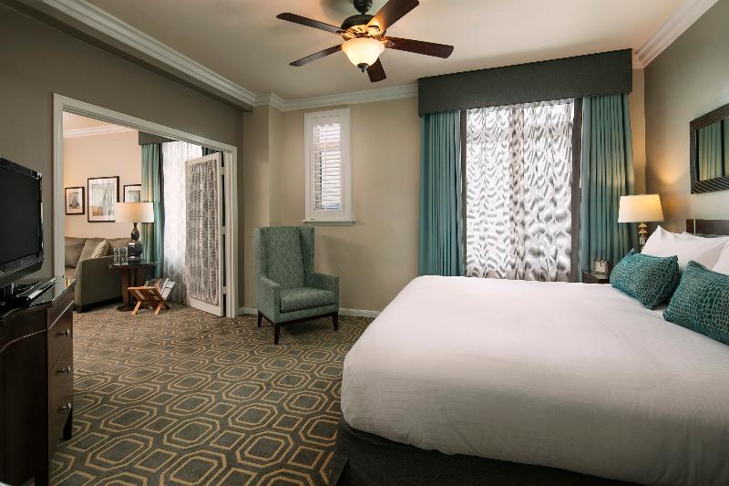 Отель The Georgian