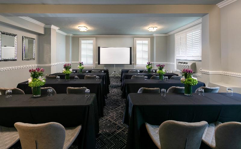 Отель The Georgian