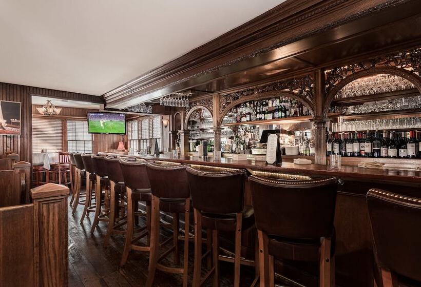 فندق The Huntting Inn