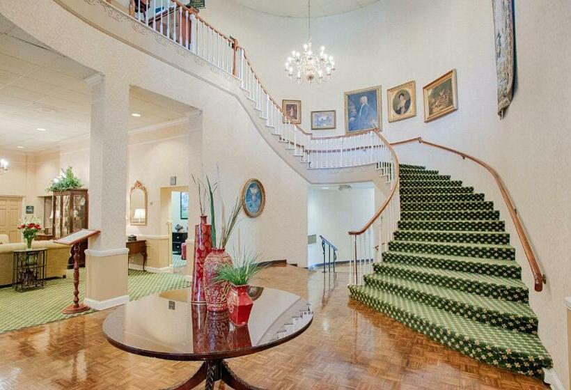 فندق The Inn at Stone Mountain Park