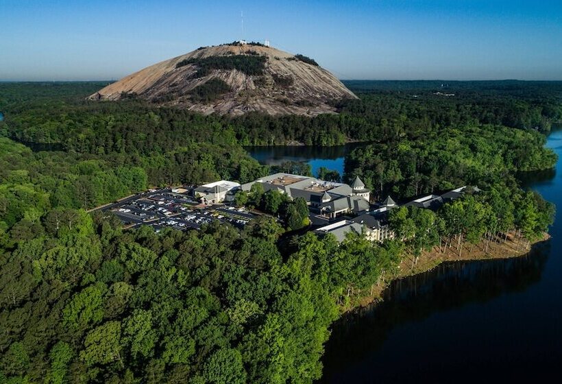 فندق The Inn at Stone Mountain Park