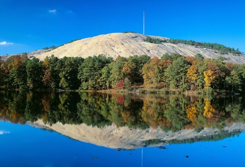 فندق The Inn at Stone Mountain Park