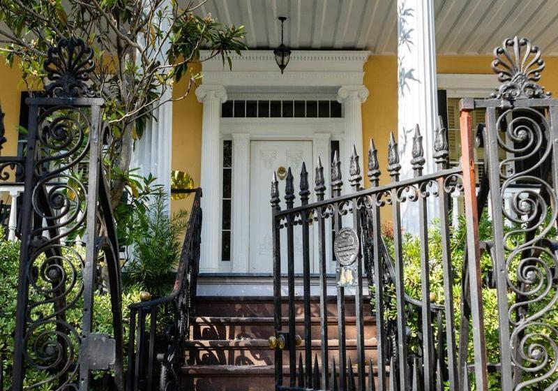 Отель The Jasmine House