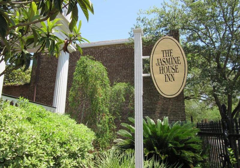 Отель The Jasmine House