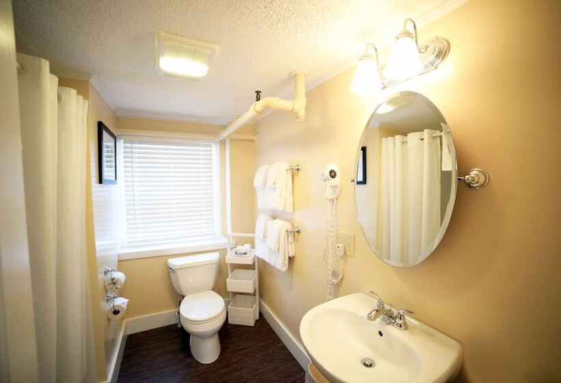 فندق The Kennebunk Inn