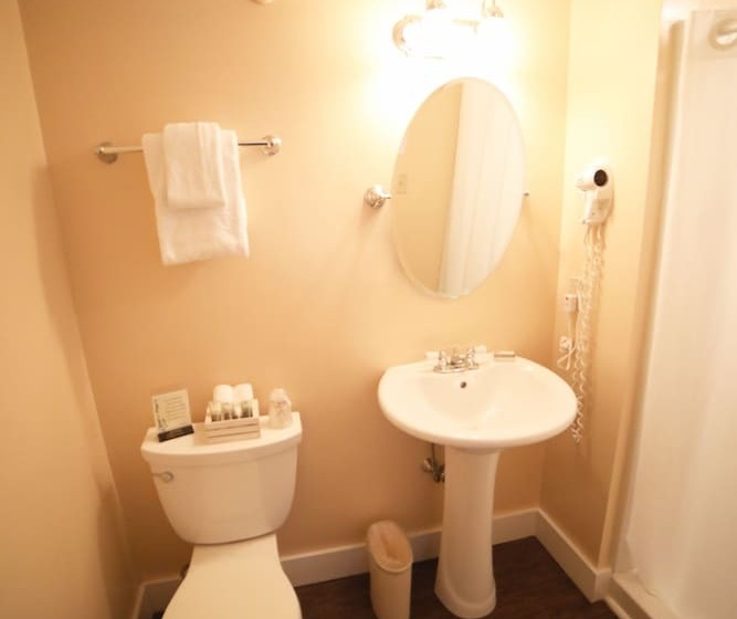 فندق The Kennebunk Inn