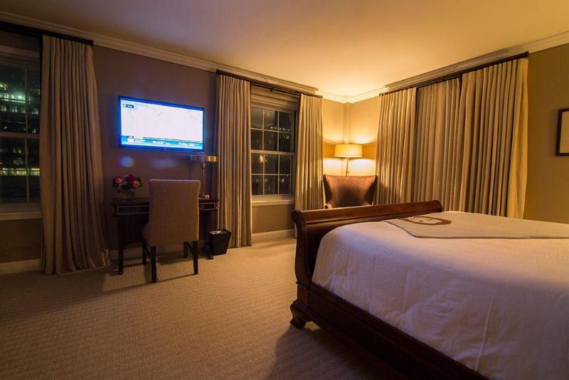 Отель The Lancaster