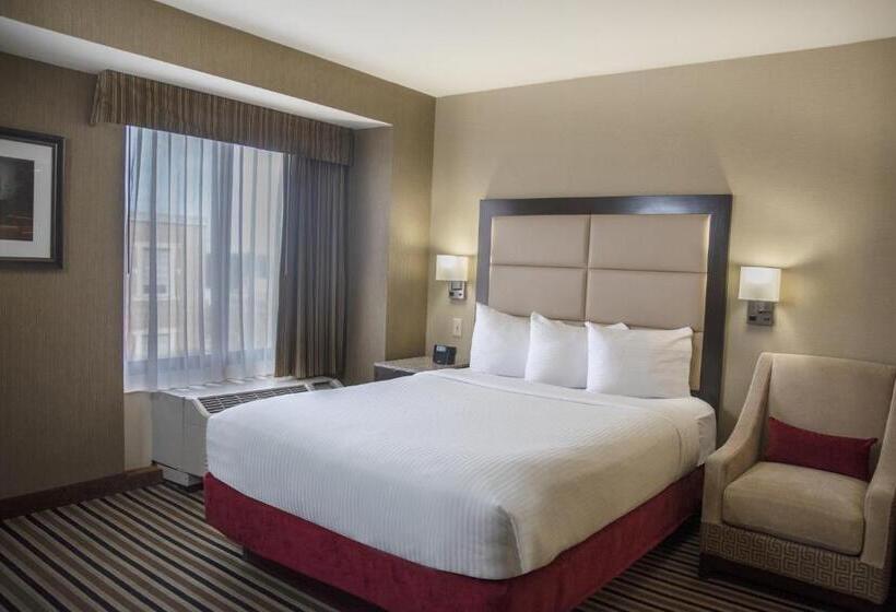 בית מלון כפרי The Madison Concourse