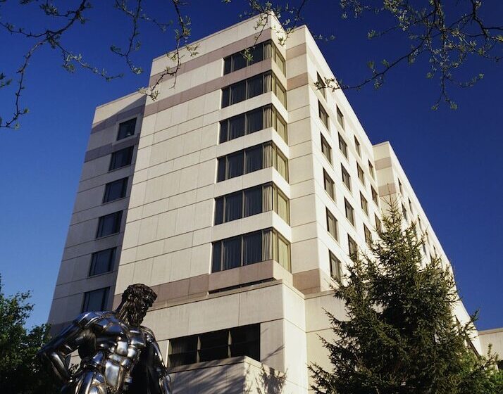 The Statler Hotel At Cornell University