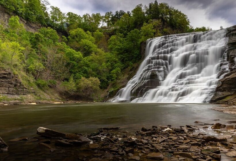 The Statler Hotel At Cornell University