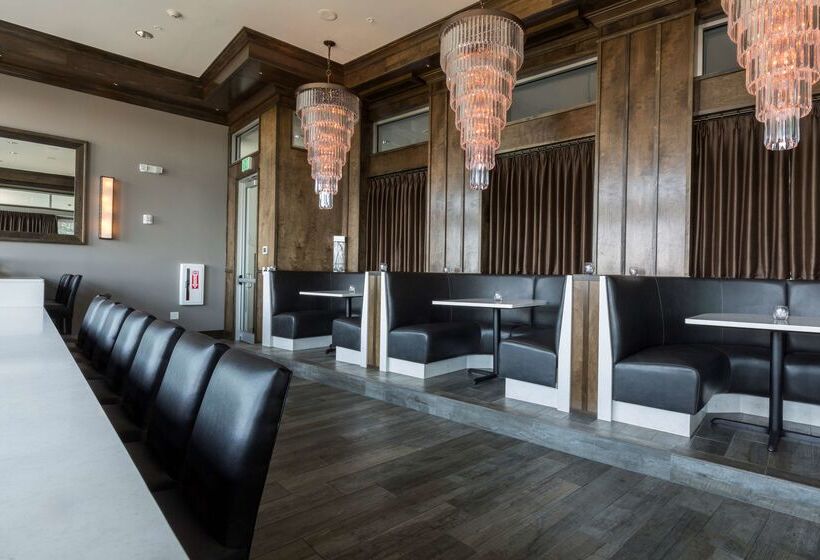 The Strathallan Rochester Hotel & Spa   Doubletree By Hilton