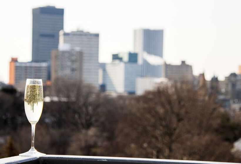 The Strathallan Rochester Hotel & Spa   Doubletree By Hilton