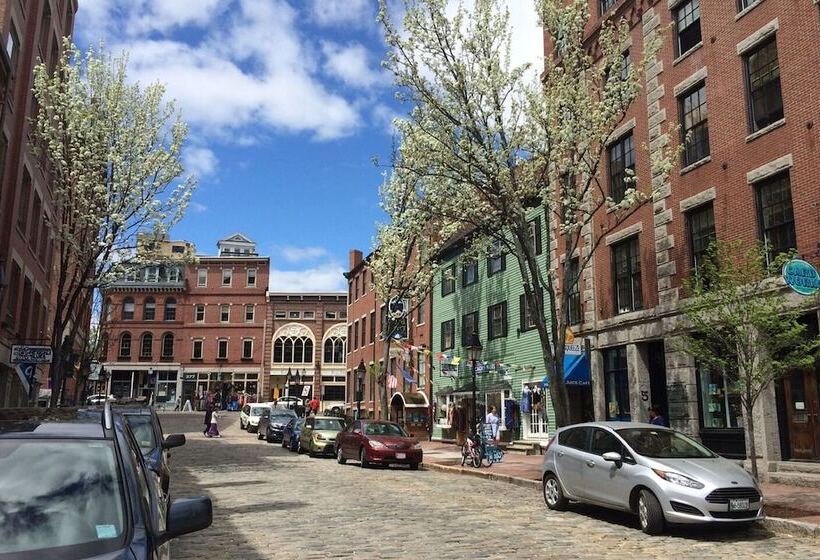 فندق The Westin Portland Harborview