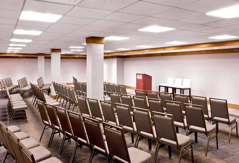 فندق The Westin Portland Harborview