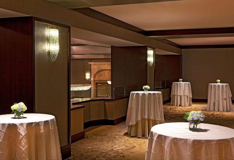 فندق The Westin Portland Harborview