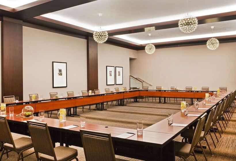 فندق The Westin Portland Harborview