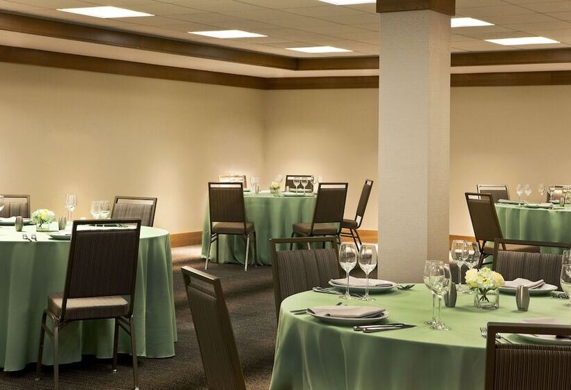 فندق The Westin Portland Harborview