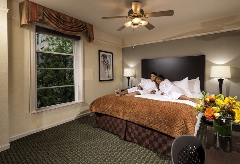 Отель The Willows