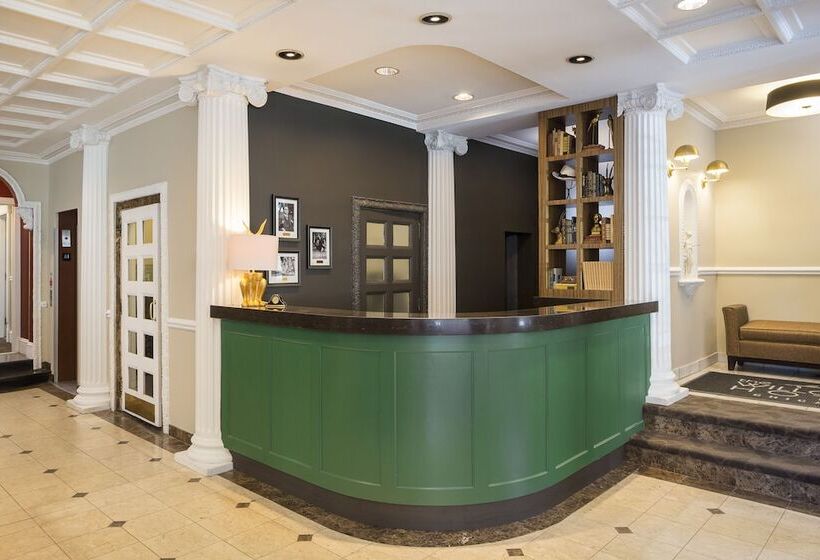 فندق The Willows