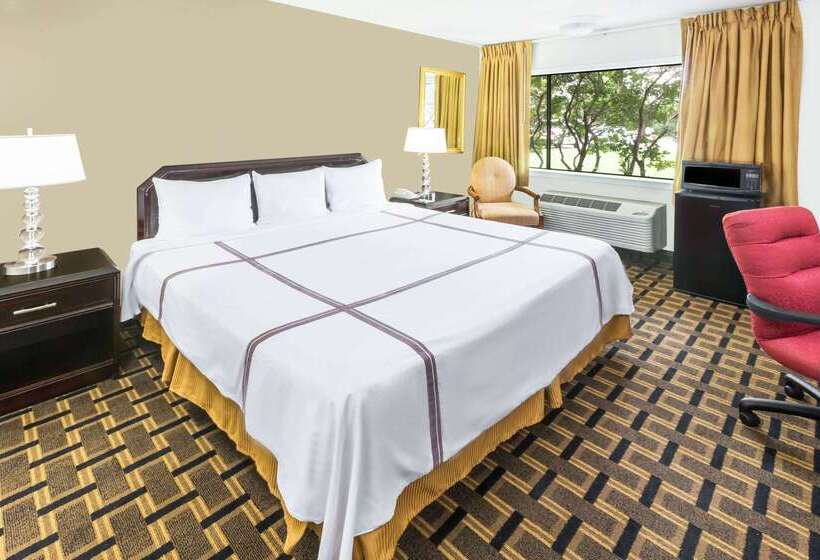 هتل Travelodge By Wyndham Shreveport La