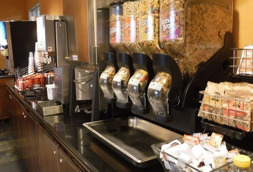 فندق Wingate By Wyndham Mount Vernon