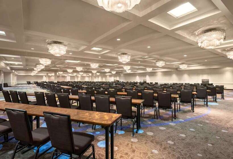 酒店 Wyndham Springfield City Centre