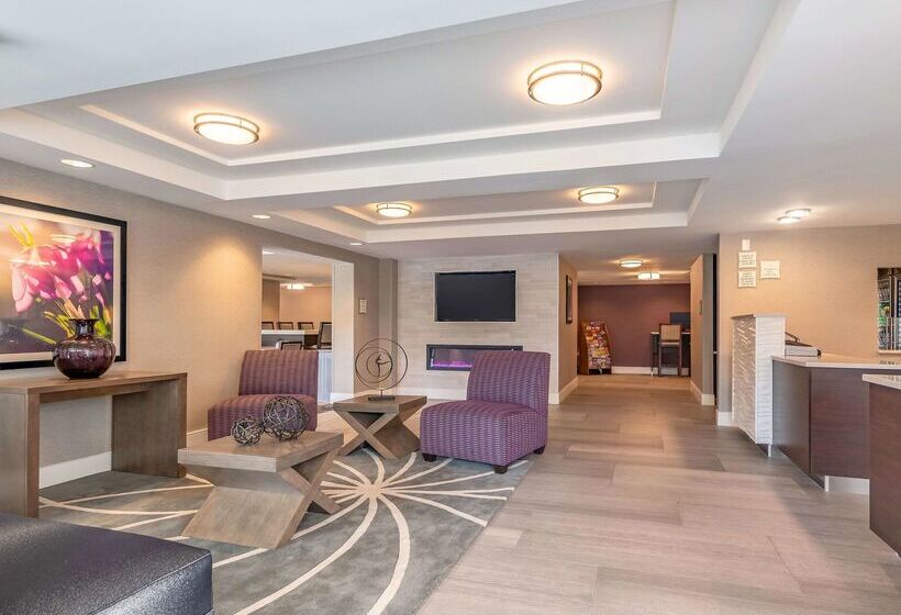 La Quinta By Wyndham Salem Nh