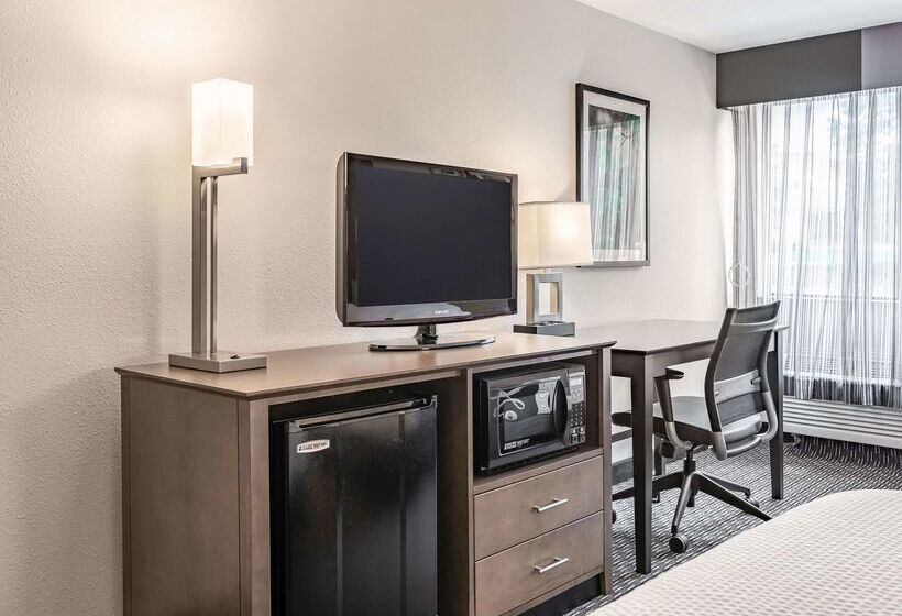 La Quinta By Wyndham Salem Nh