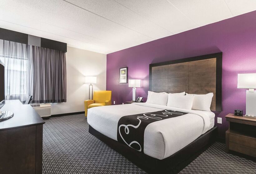 La Quinta By Wyndham Salem Nh