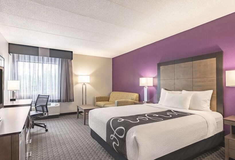 La Quinta By Wyndham Salem Nh