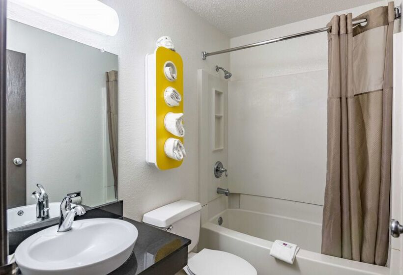 Motel 6 Salisbury, Md