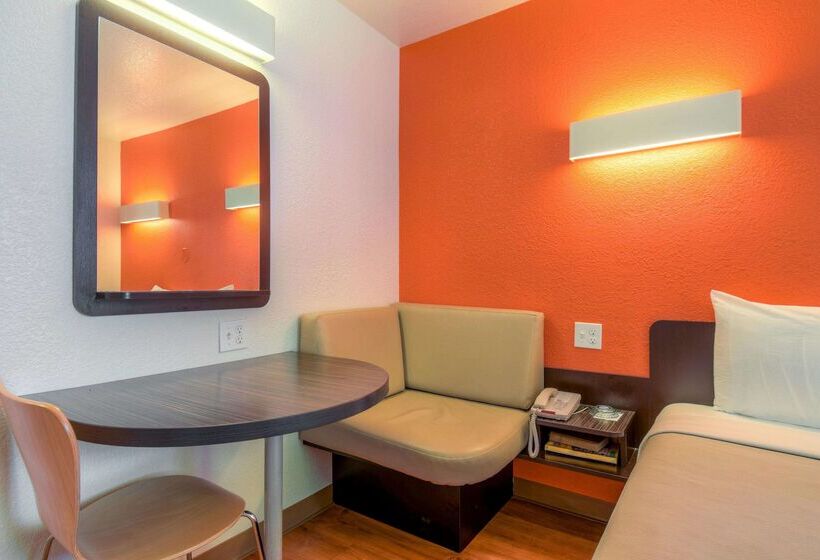 Motel 6 Chula Vista, Ca   San Diego