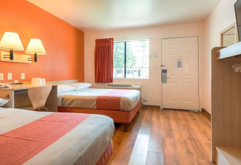 Motel 6el Cajon, Ca  San Diego