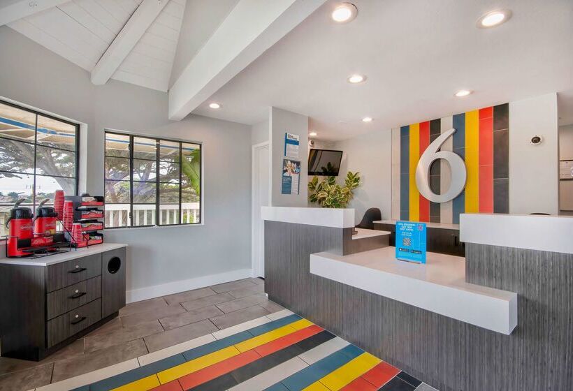 Motel 6marina, Ca  Monterey