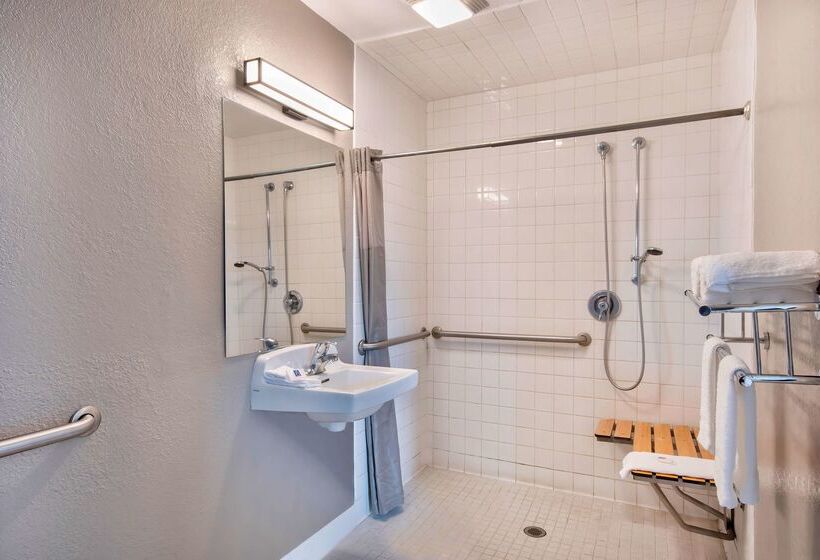 Motel 6marina, Ca  Monterey