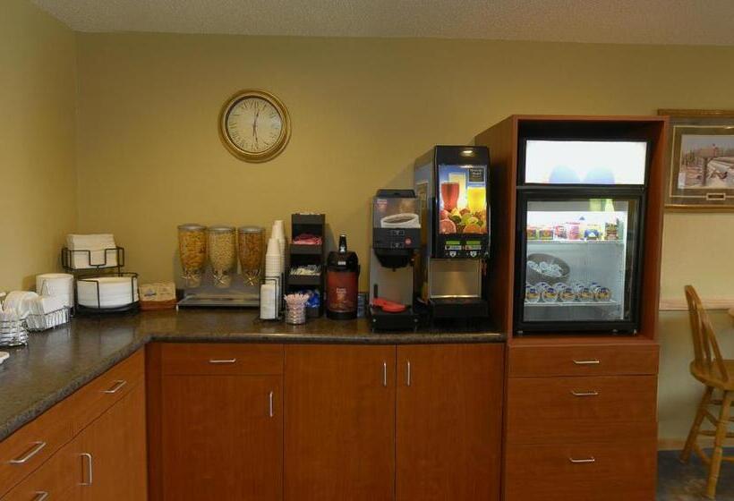 فندق على الطريق Americas Best Value Inn & Suites International Falls