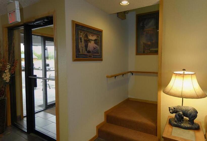 מוטל Americas Best Value Inn & Suites International Falls