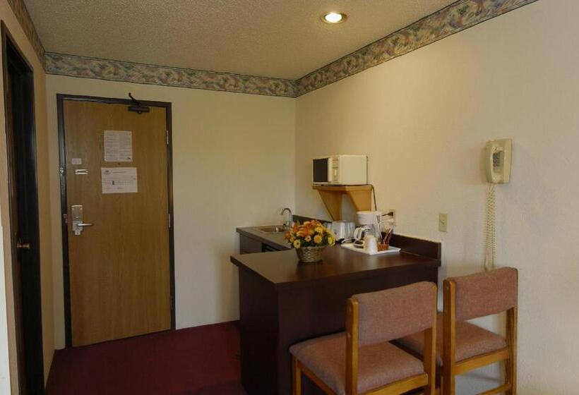 فندق على الطريق Americas Best Value Inn & Suites International Falls