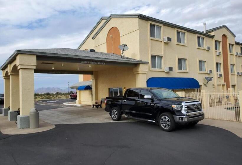 فندق على الطريق Americas Choice Inn & Suites