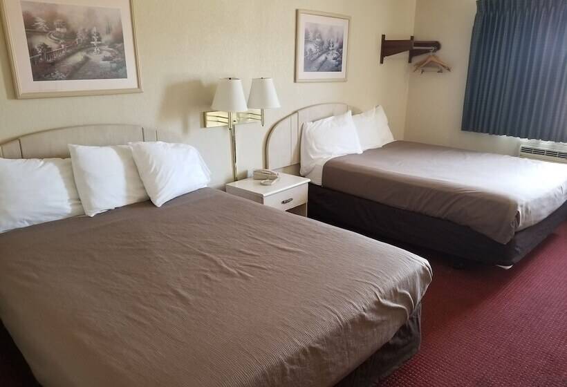 מוטל Americas Stay Inn Leavenworth