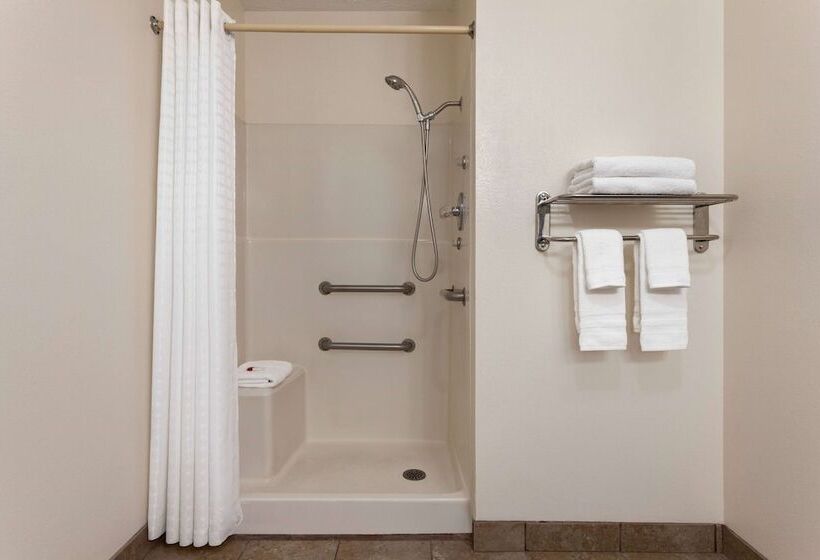 모텔 Baymont By Wyndham Hutchinson