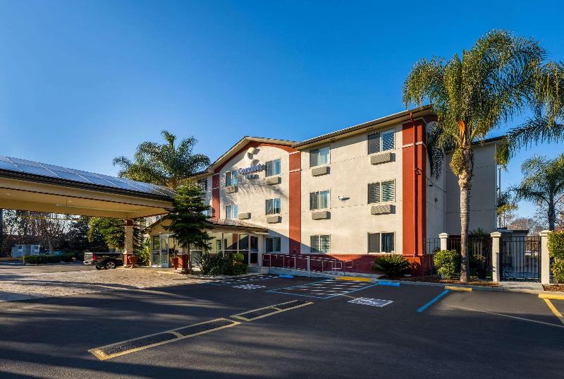 Мотель Comfort Inn Gilroy