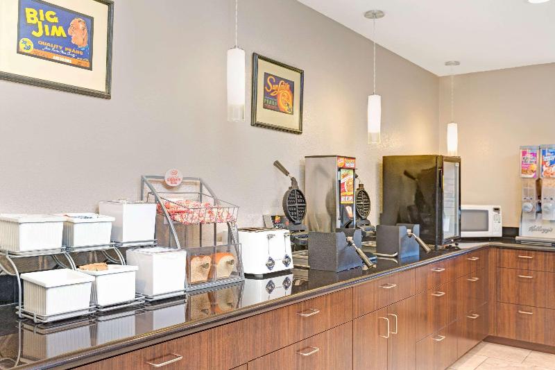 Мотель Comfort Inn Gilroy