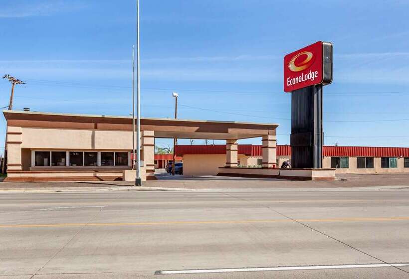 فندق على الطريق Econo Lodge Clovis