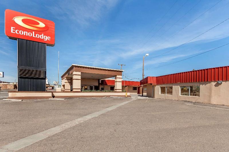 فندق على الطريق Econo Lodge Clovis