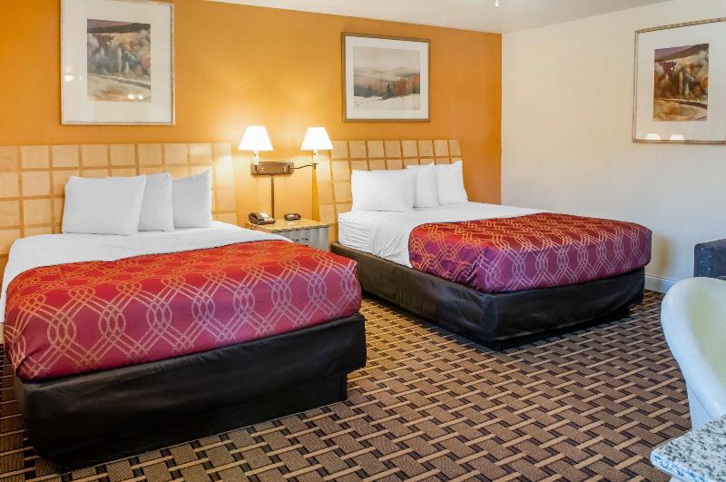 فندق على الطريق Econo Lodge Clovis