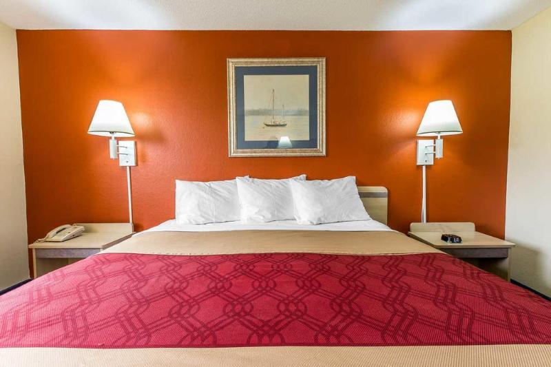 モーテル Econo Lodge