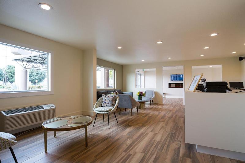 モーテル Focus Sfo